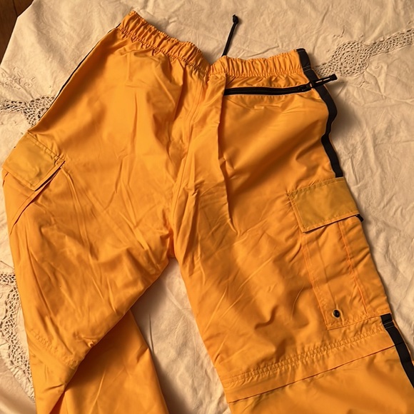 Old Navy Men’s Small Exercise Sweatpants Convertible to Shorts (S) NWT - Picture 3 of 4